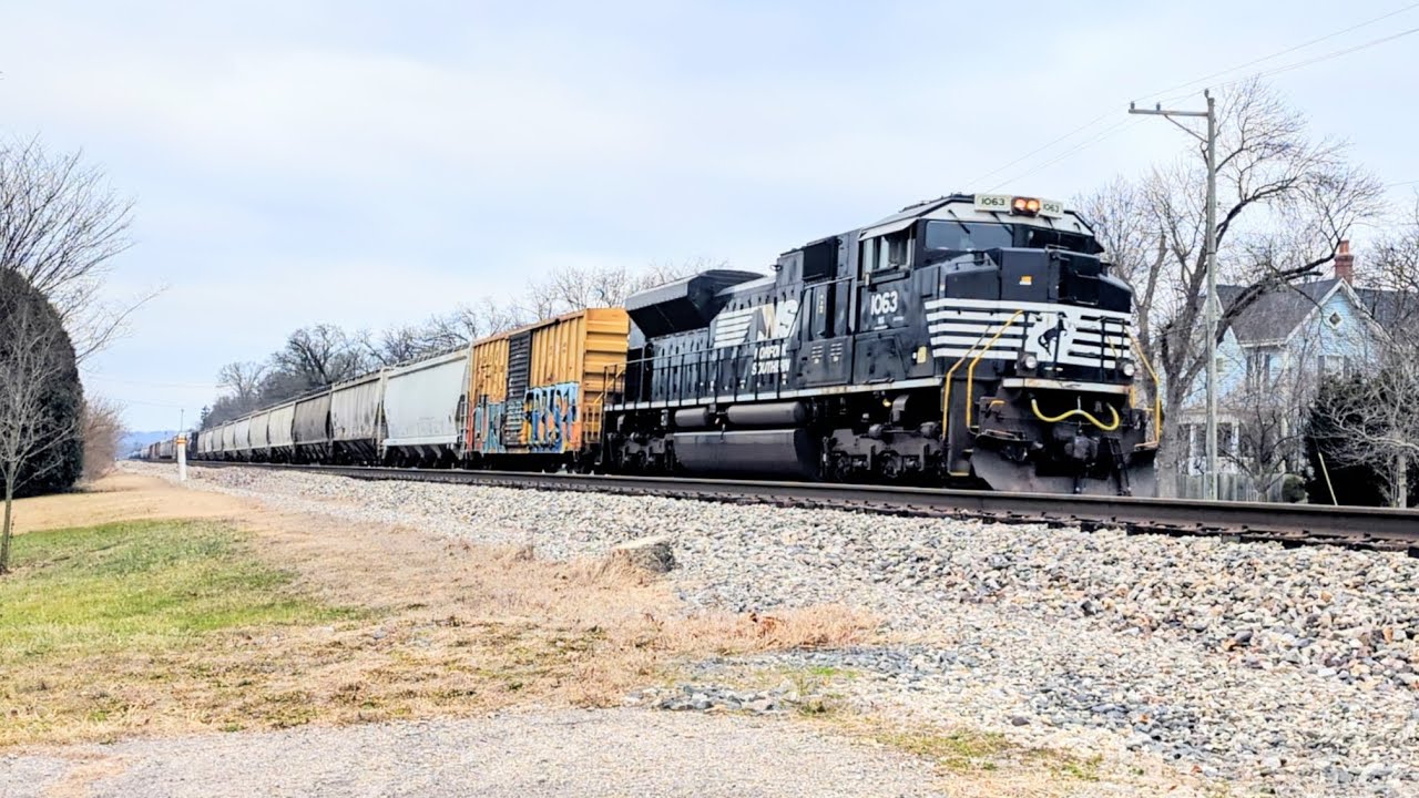 Northbound NS mixed manifest on track one 