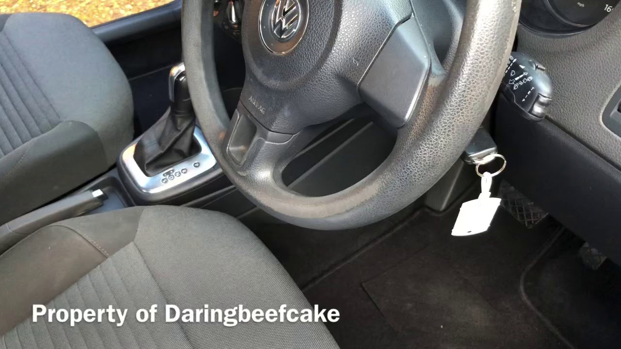 VW Polo 2012 fuses location, fusibles