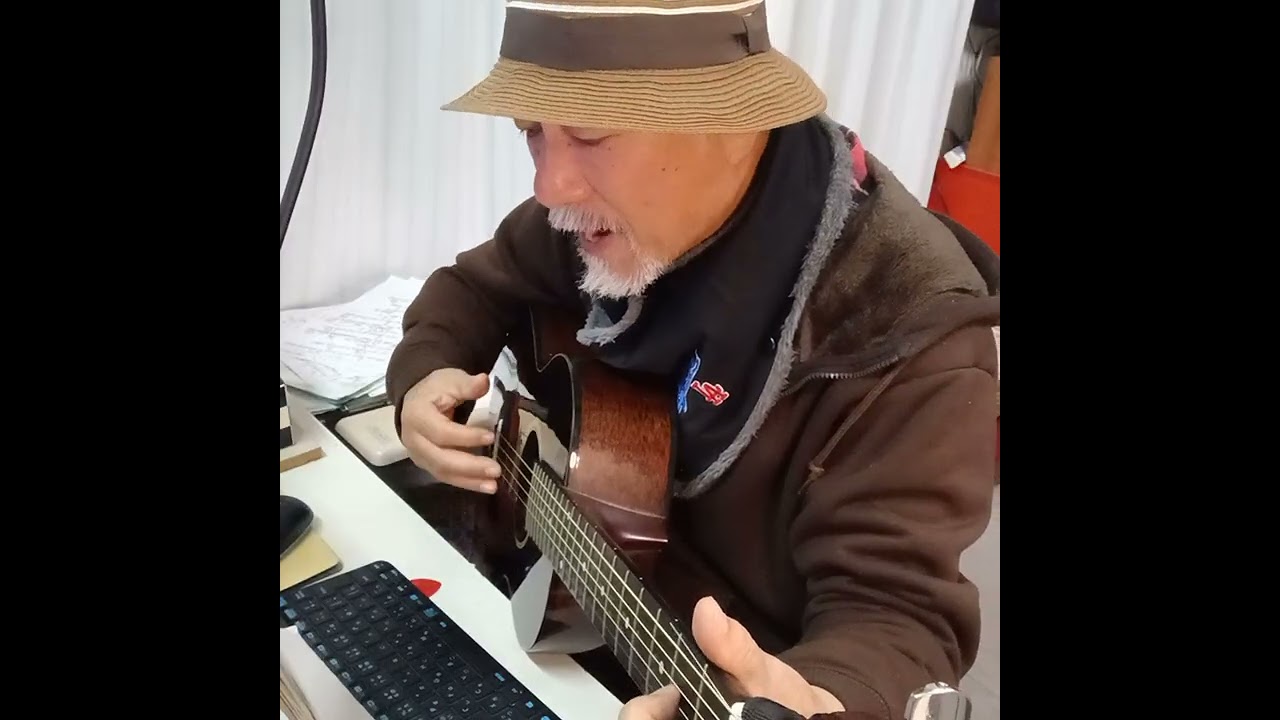 BEATLES ～SOMETHING～ジョージ・ハリソンCover歌詞コード付（ノーカポ＝宜しければ「いいね」「チャンネル登録」をポチっとお願いします