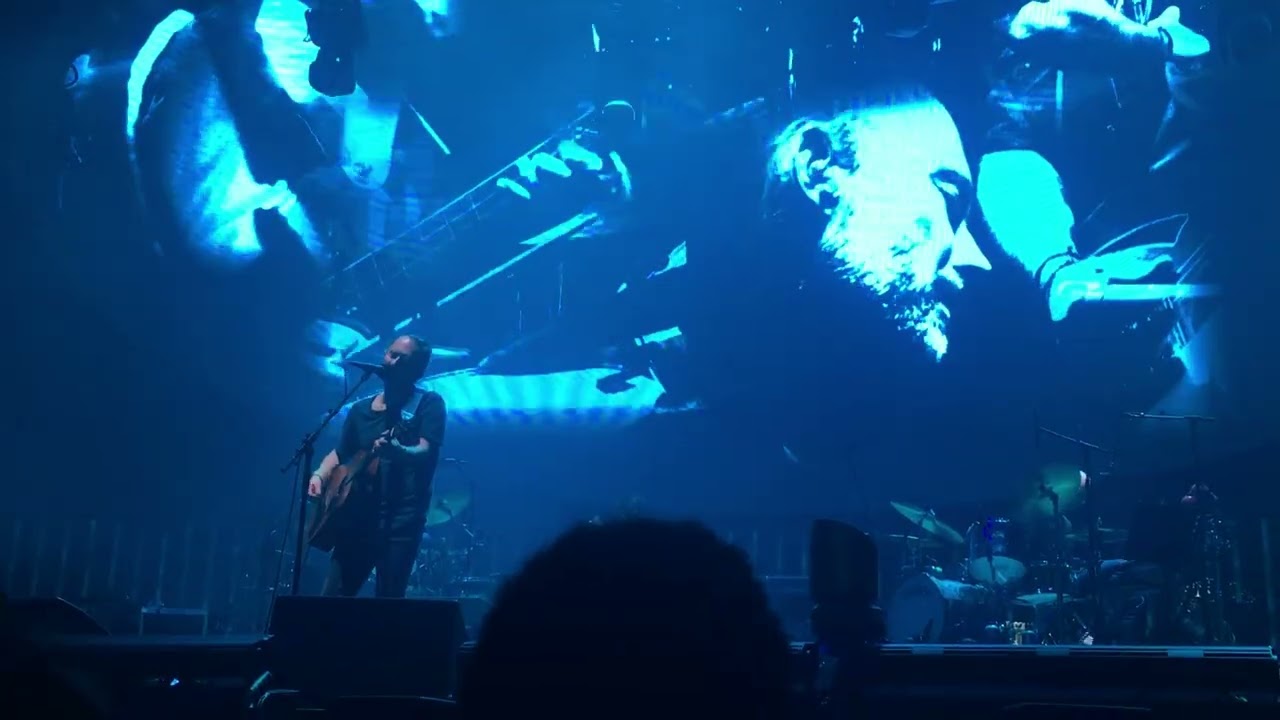 Fake Plastic Trees - Radiohead @ Sprint Center in Kansas City, MO