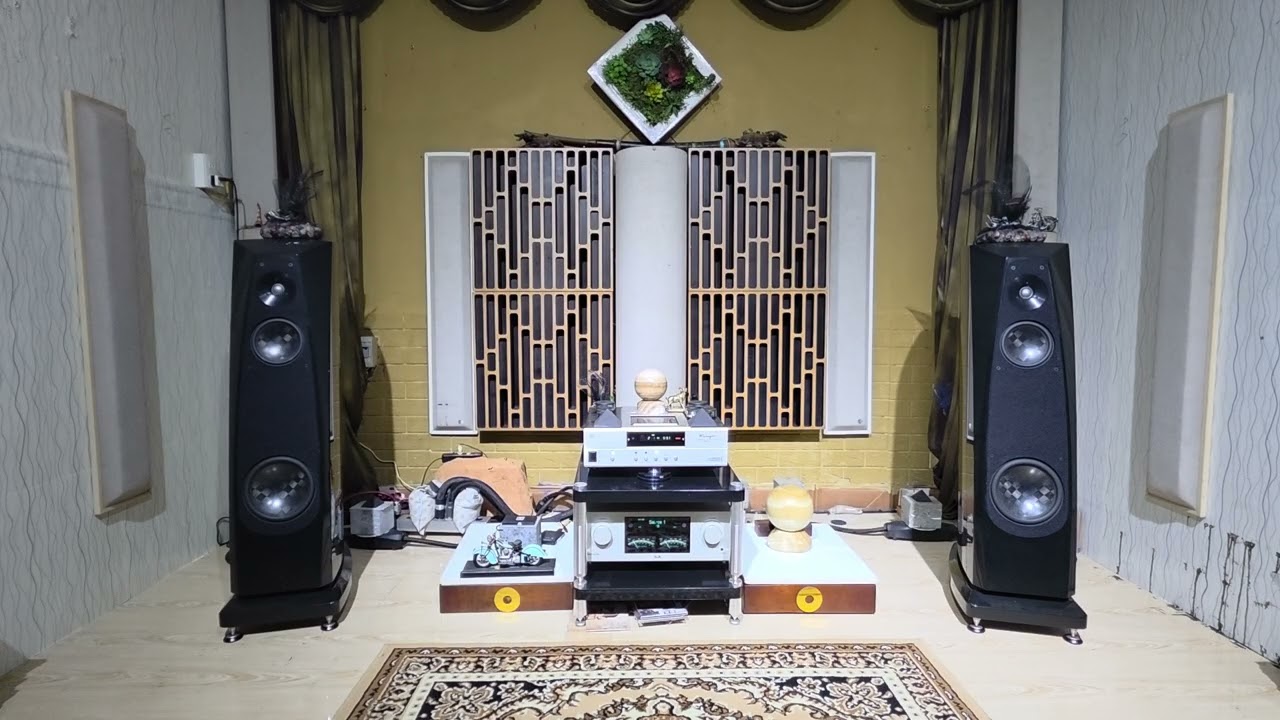Tin Pan Alley. ROCKPORT ATRIA II, T+ A PA 3100, REIMYO CDP 777...
