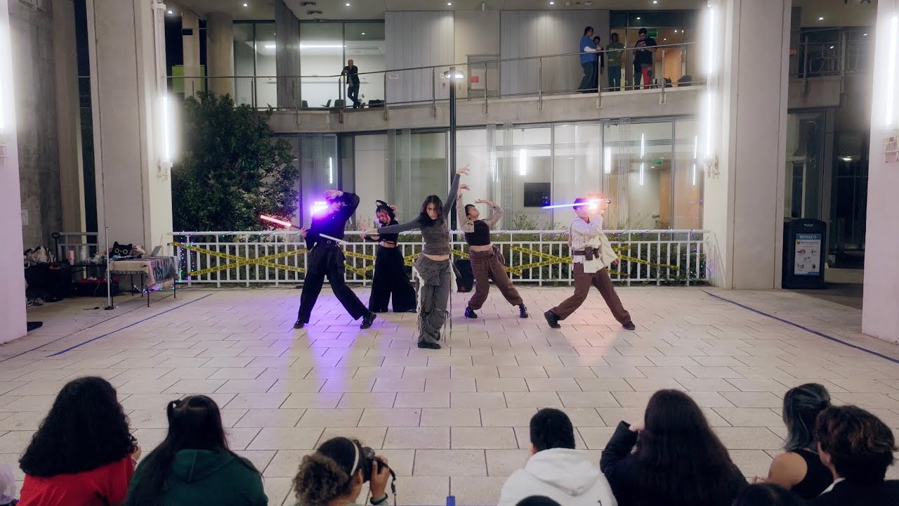 [KPOP IN PUBLIC] C.PROJEDI TRICK OR DANCE