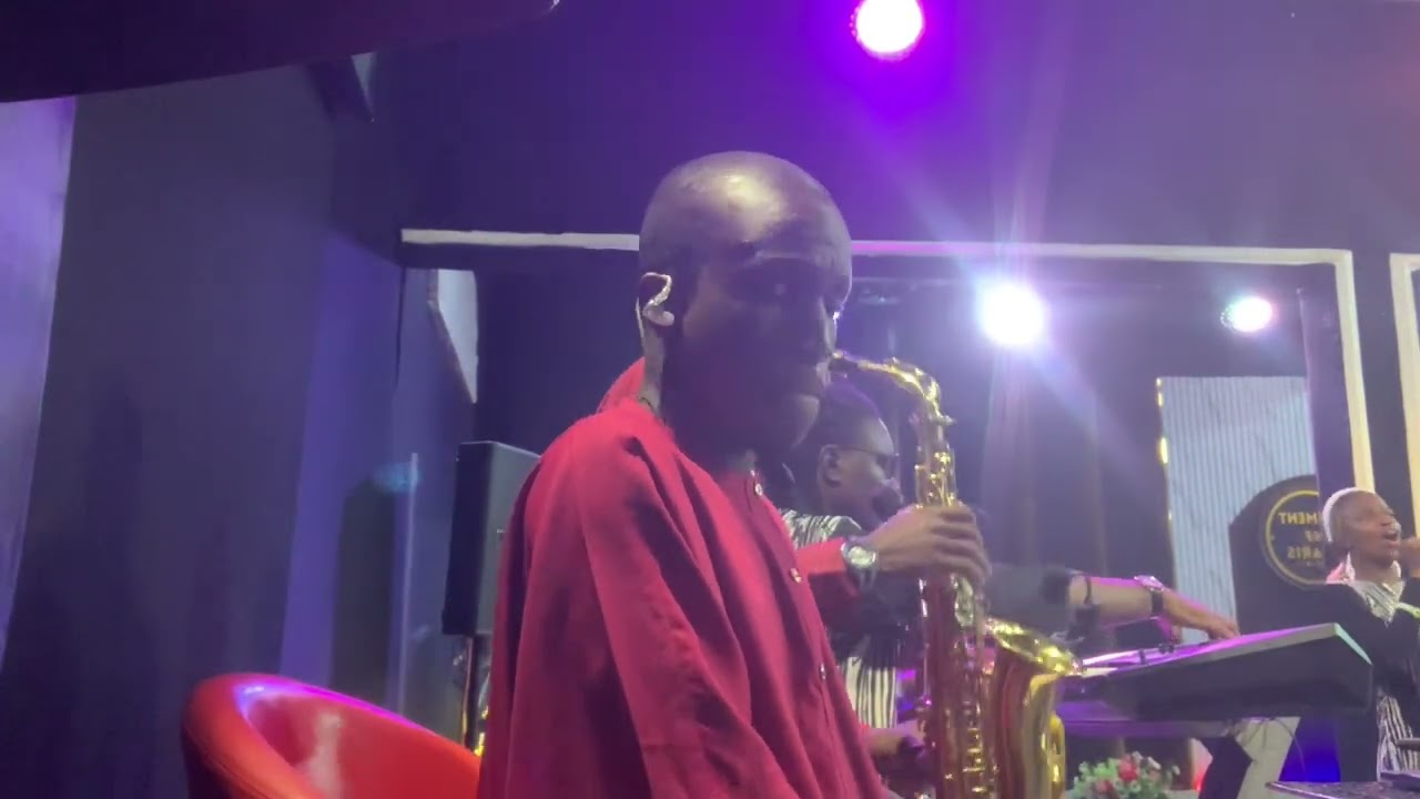 EBUBE DIKE – Choir Cover (Band Cam) | Chinyere Udoma