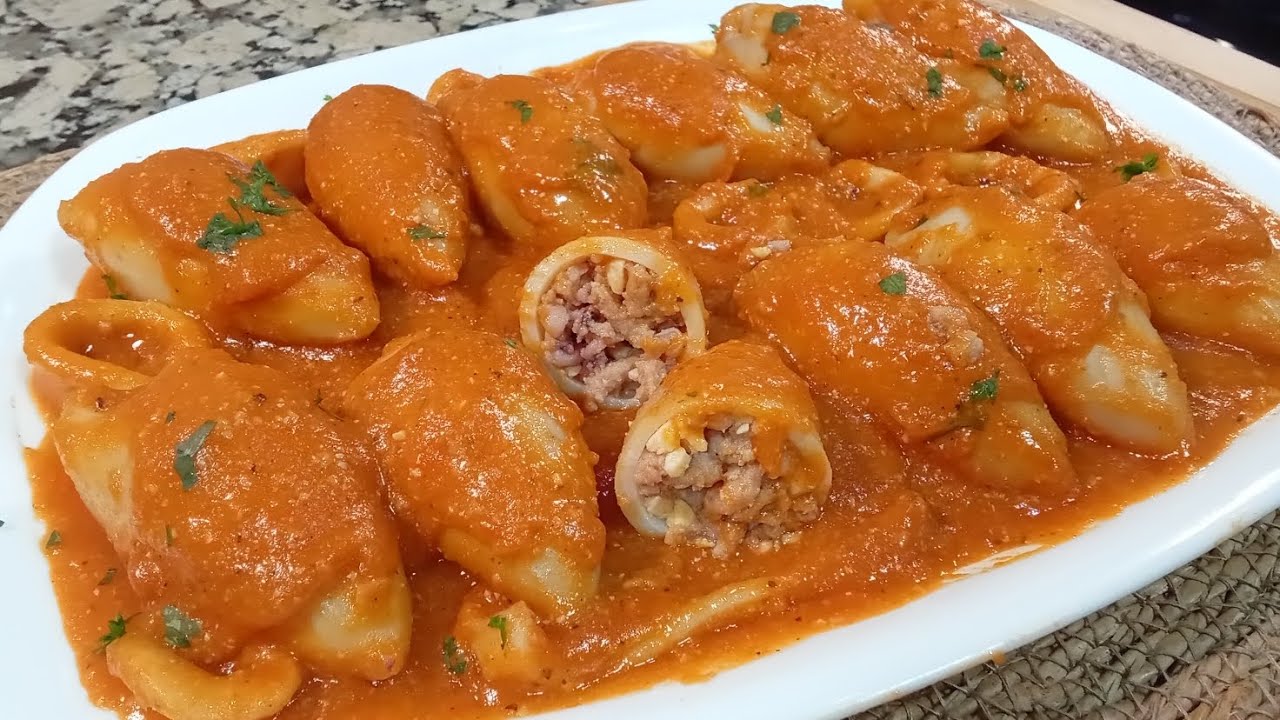 Esta receta nunca fallara en tu mesa CALAMARES RELLENOS DE CARNE con una salsa espectacular 