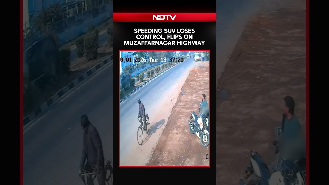 UP Accident | Speeding SUV Loses Control, Flips On Muzaffarnagar Highway