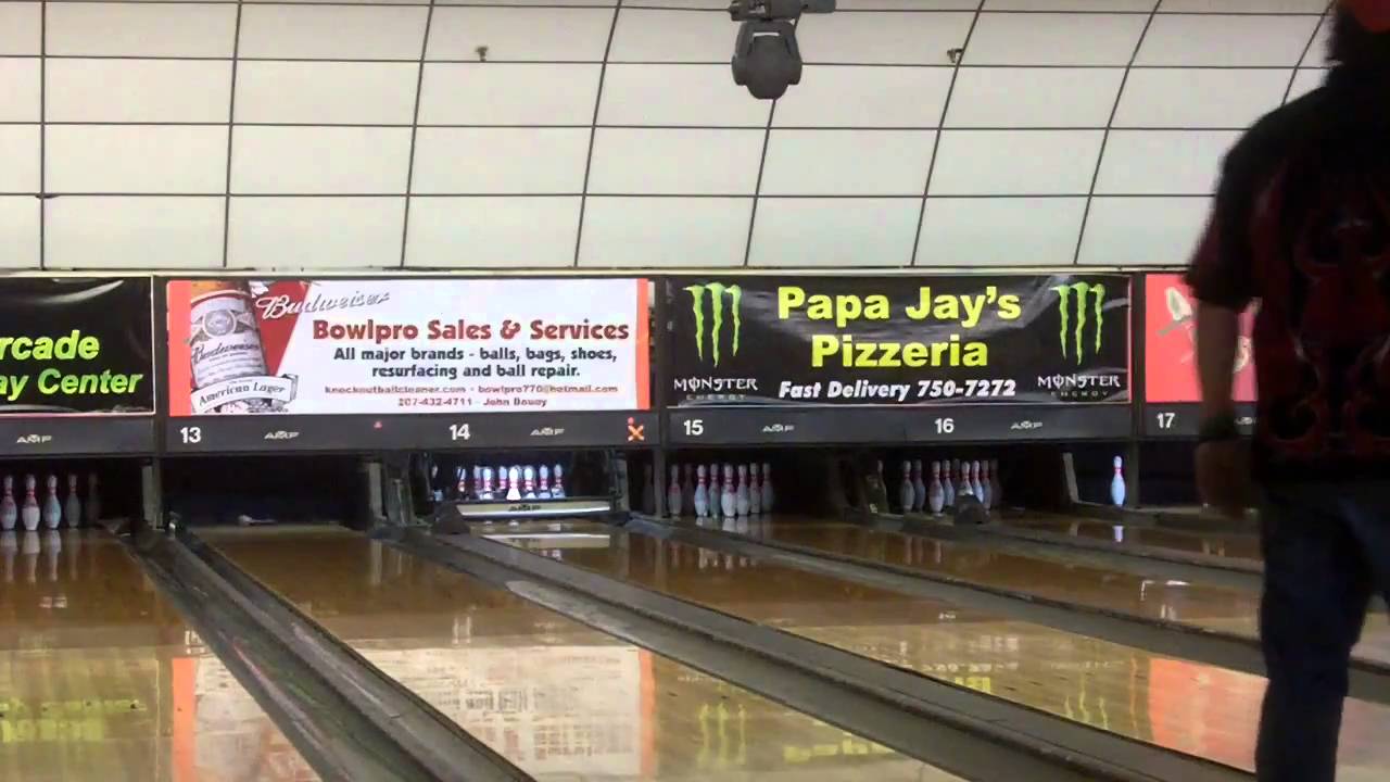 Me vs. Bowler4ever at Dover Bowl (From 11/3/10) Part 4