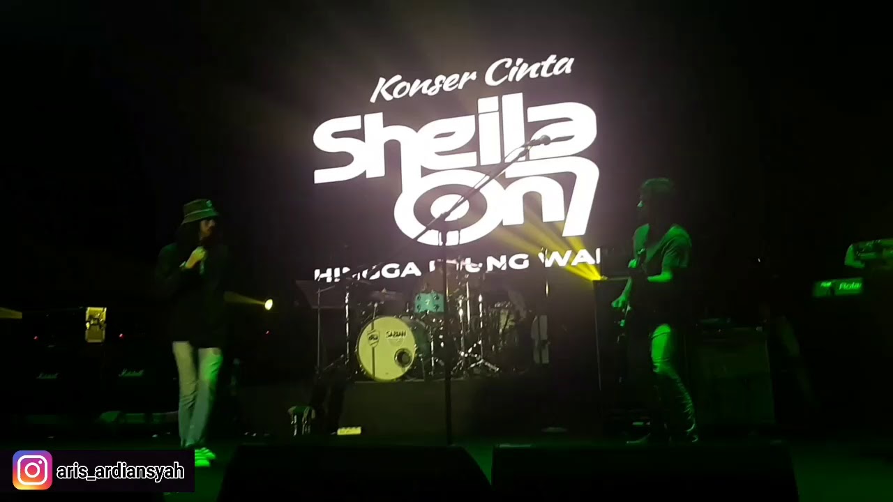 SHEILA ON 7 LIVE KONSER AT 