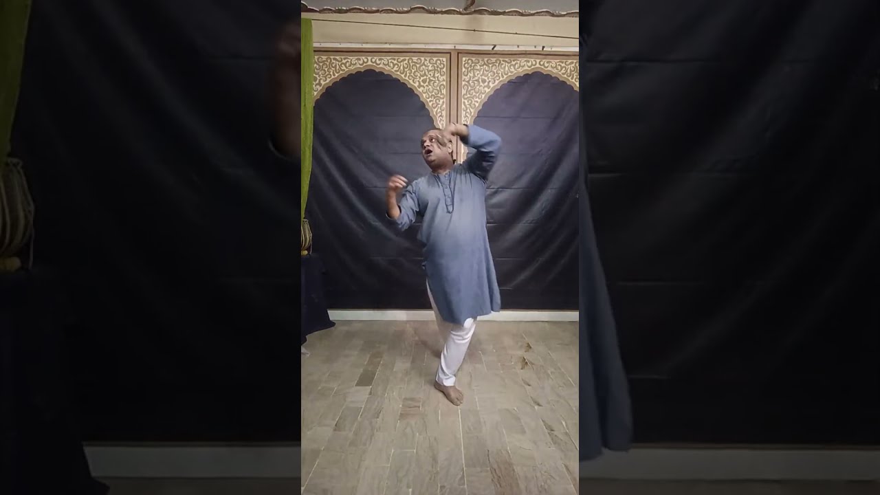 Dhuwaj Hasta sanchalan with walk  (Chalan k Pair ) style no 3 guru Hassan jaan Warsi
