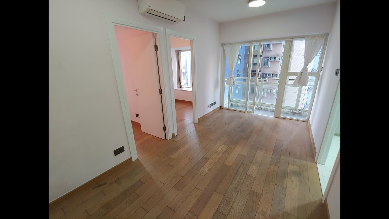*private balcony* Central $24,000 net 400, 2 bedrooms, Centrestage