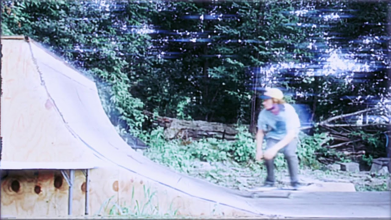 24/7 Dreamy Ambient Loop | Skate Visuals + Sleep / Study Music (LIVE)