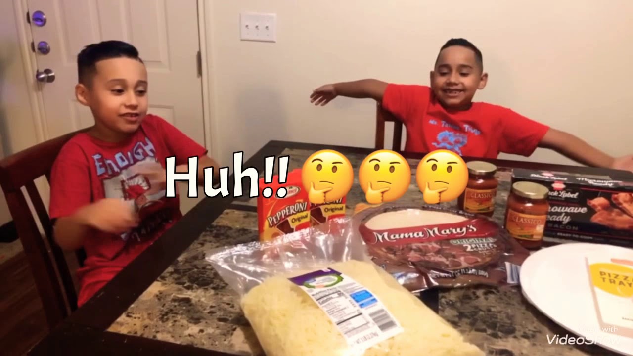 Fabi&aacute;n and Romeo Diaz