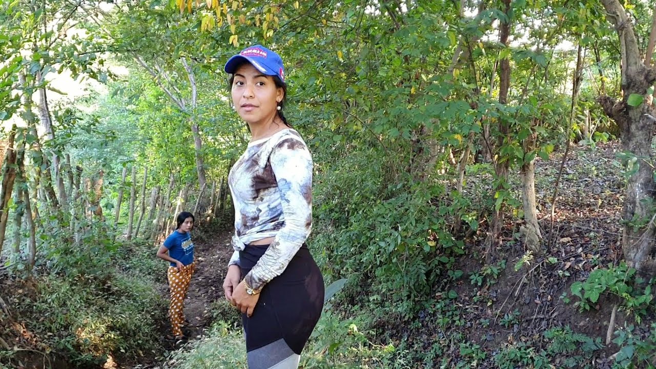 ¡¡La Yensy Ya No Aguantaba Se Orino Al Aire Libre🤣🤣🤣!!