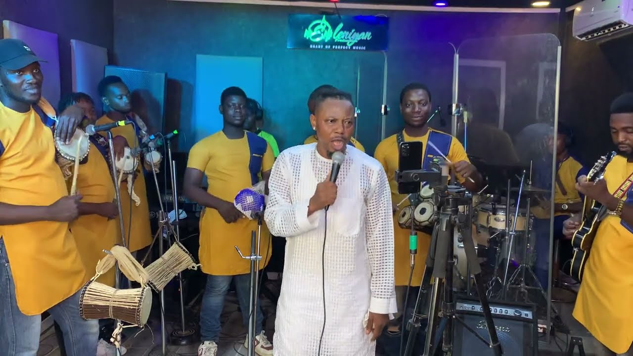 Handsome Leke Jummy (De New Orlando) - Alujo Plastic