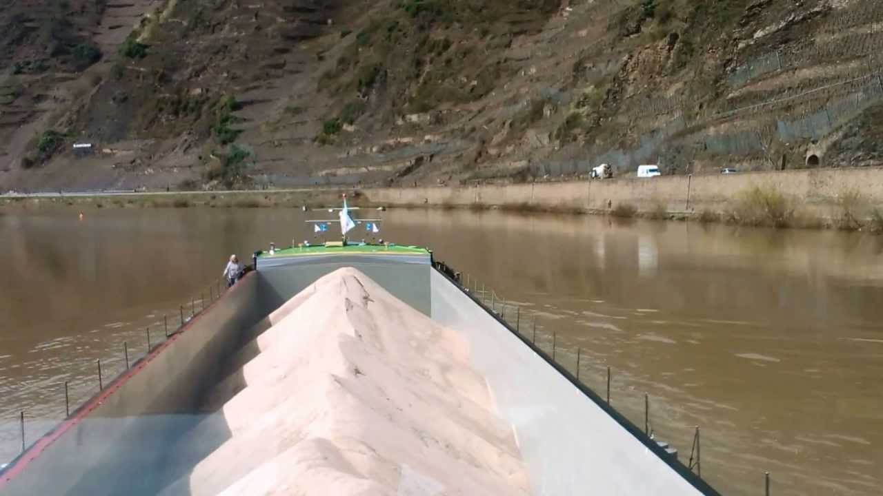 MS Otrate - WARTEN IN BREMM-MOSEL AUF TALFAHRT (in HD)