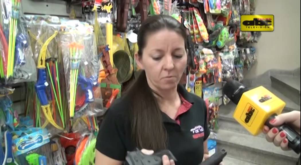 Quieren prohibir venta de armas de juguete en Asunción