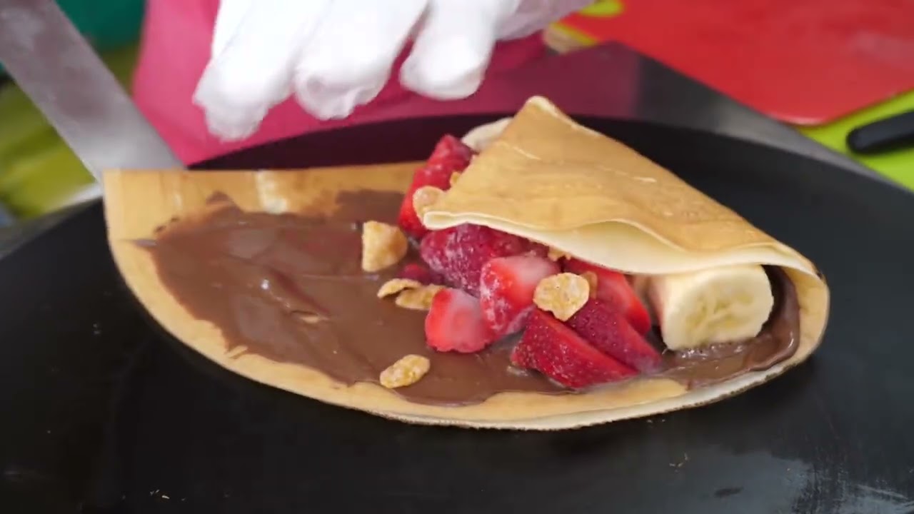 Delicioso crepe de rua do vov&ocirc; famoso da Cor&eacute;ia - vende 300 por dia /comida de rua coreana