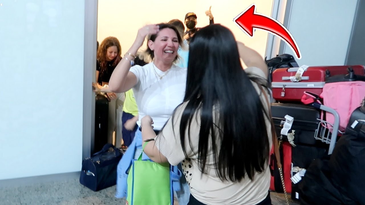 VALENTINA PONTES EM UMA HISTORIA ENGRAÇADA DA SUA VOLTA AO BRASIL !! MUITA EMOÇÃO - Família Pontes !