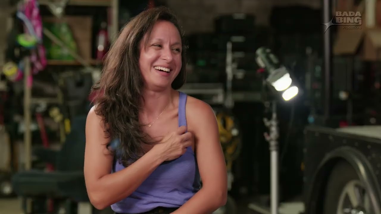 [Ep. 8] Prop Styling, Craft Services, and Set Life in Chicago (ft. Holly Houlf of Crafty Chicago)