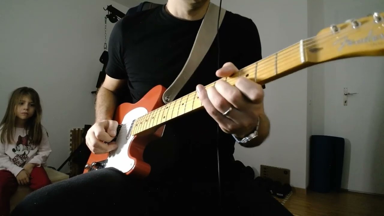 How Does It Feel, D'Angelo, guitar improvisation