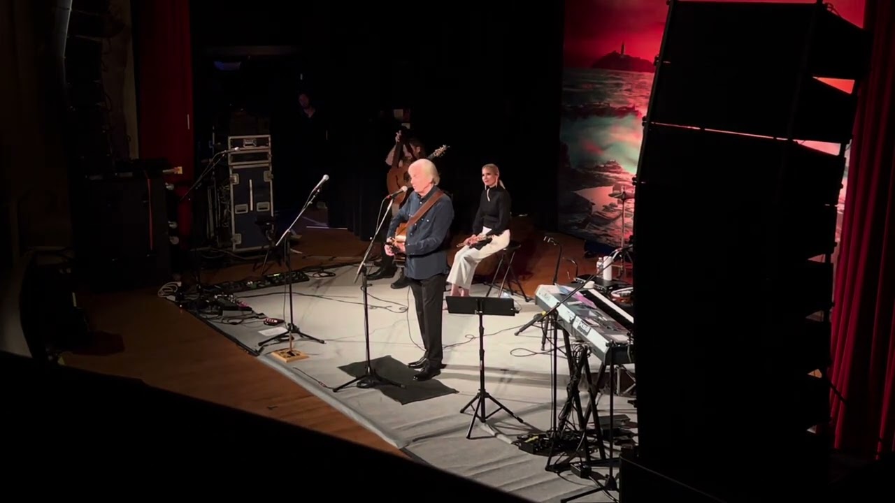 Justin Hayward - Forever Autumn; Munhall, PA - October 19, 2023