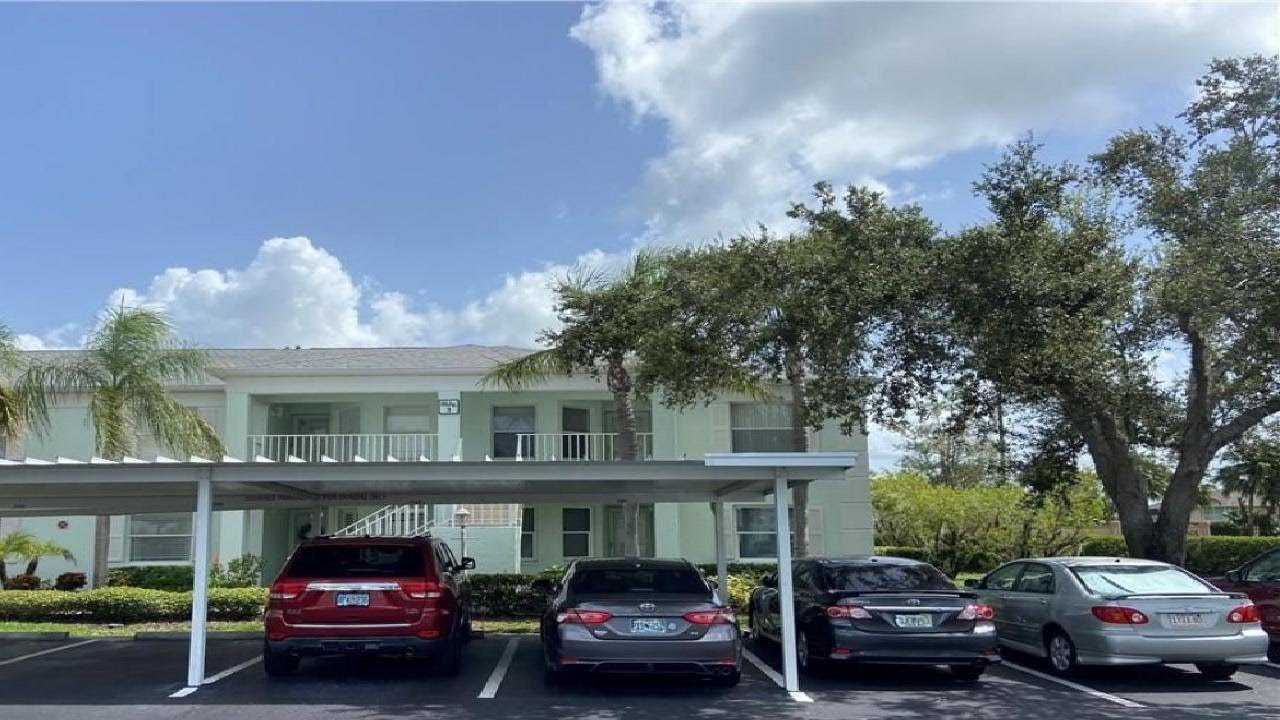 North Port Florida Condos and Real Estate for Sale by Steven Chase / Low Condo Fees!!