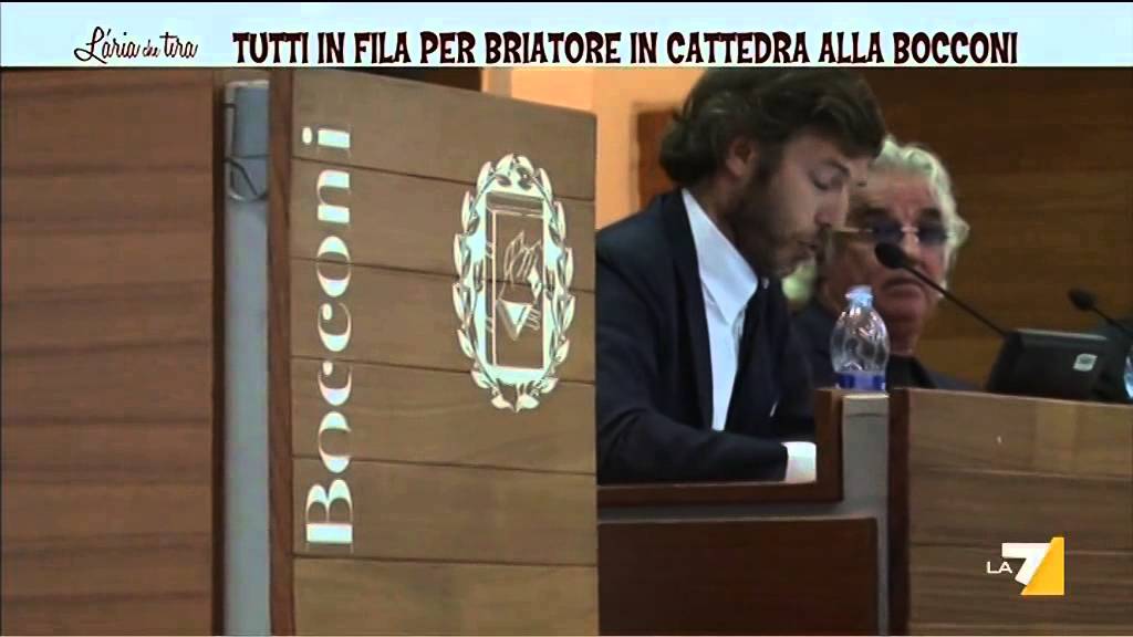 Tutti in fila per Briatore in cattedra alla Bocconi