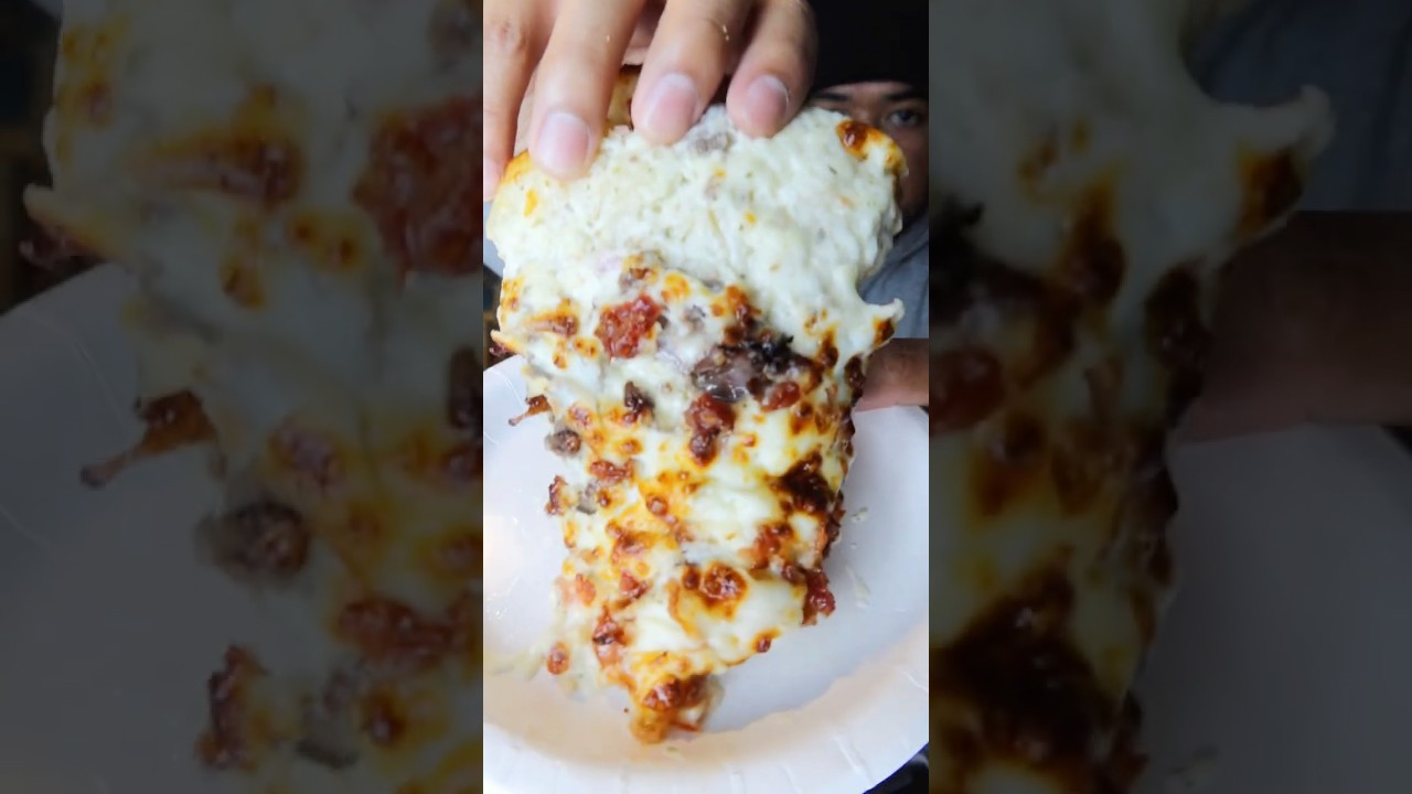 tryin 2024's domino's viral pizza! better late than never! 
