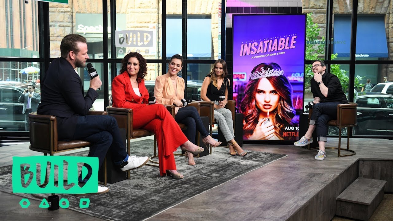 Debby Ryan, Alyssa Milano, Lauren Gussis & Dallas Roberts Chat Netflix's 