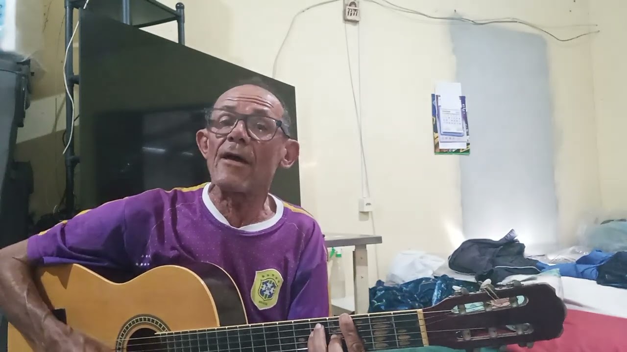Carlito Faustino e seu teclado 
