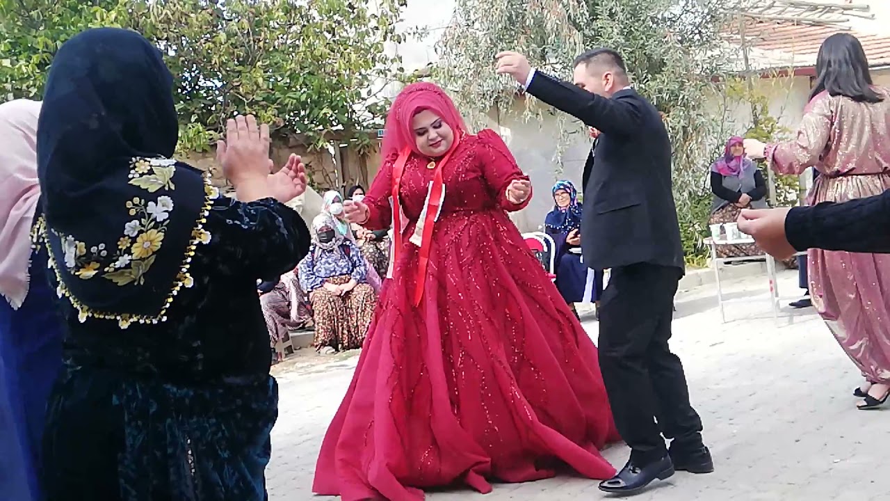 KONYANIN ılgın ilçesi Argıtanı mahallesinden Fadimana Babadostun Amasyalı Ferhat kiraz çiftinin