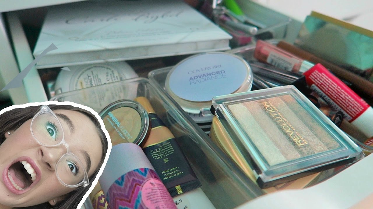 So Messy! Decluttering My EveryDay Makeup Drawer... FionaFrills Vlogs
