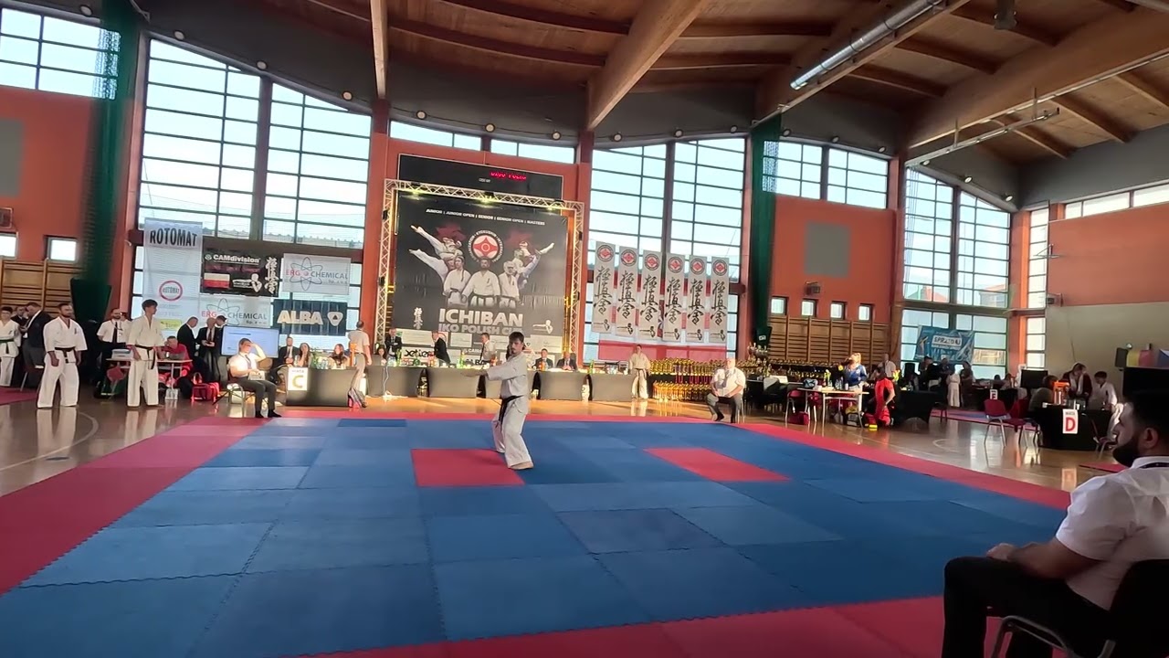 Łukasz Dymek   kanku