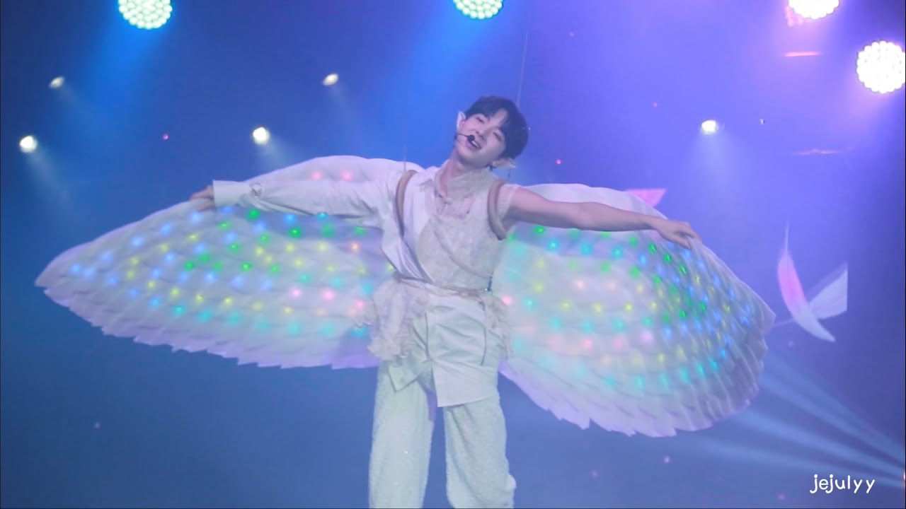 220724 NuNew - Angel Baby @True Icon Hall #NuNewMagicDayFanCon #NuNew