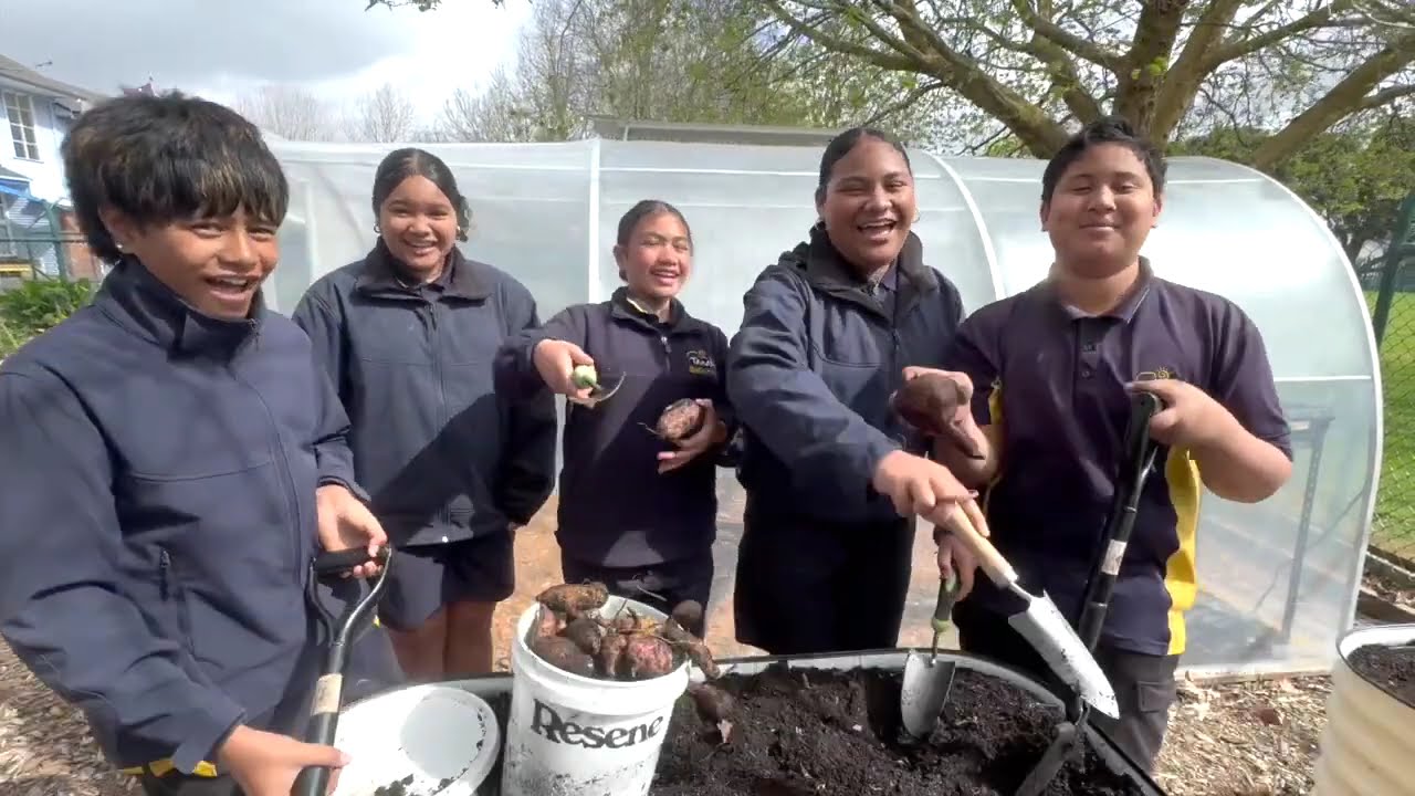 Tāmaki Primary School Nui te Aroha Lyric Video draft 2025