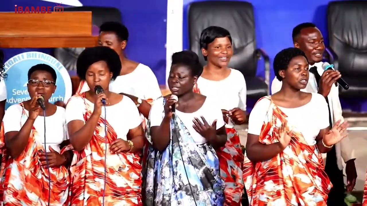 NEW CITY CHOIR MU NDIRIMBO ZABO EBYIRI ZIKUNZWE CYANE BARAZIRIRIMBYE ABANTU BABAKOMERA AMASHYI MENSH