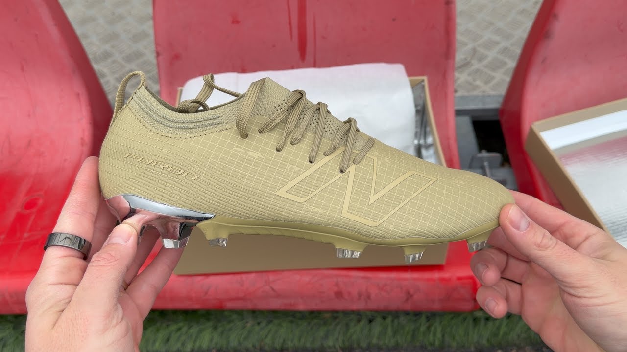 New Balance X Stone Island Furon V8 Elite FG - Boulder/Silver LIMITED EDITION