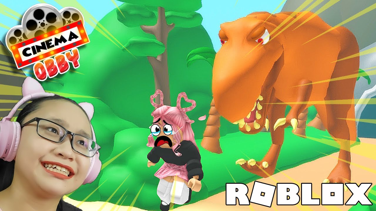 Cinema Obby Roblox - A T-REX is CHASING ME!!!!