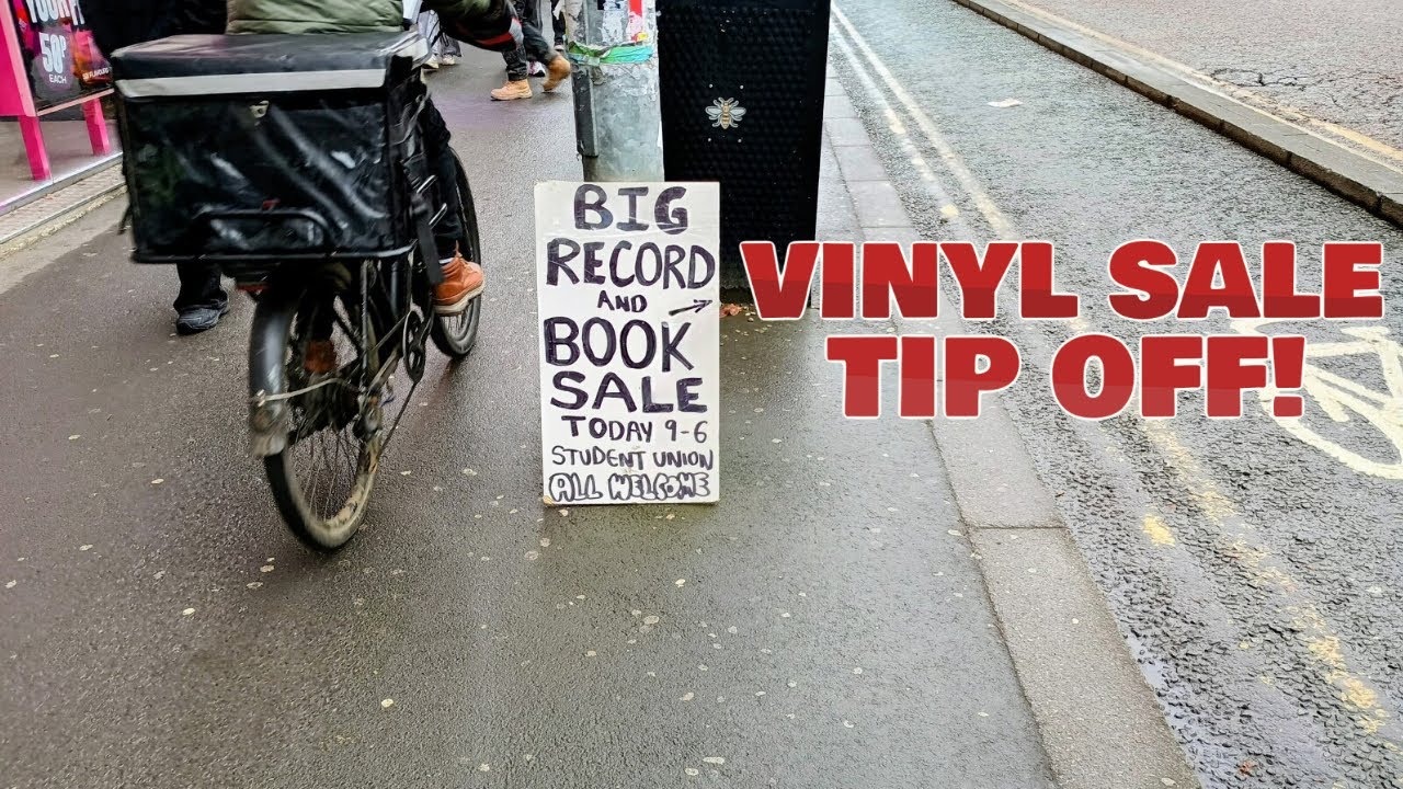 Неожиданная распродажа виниловых пластинок!