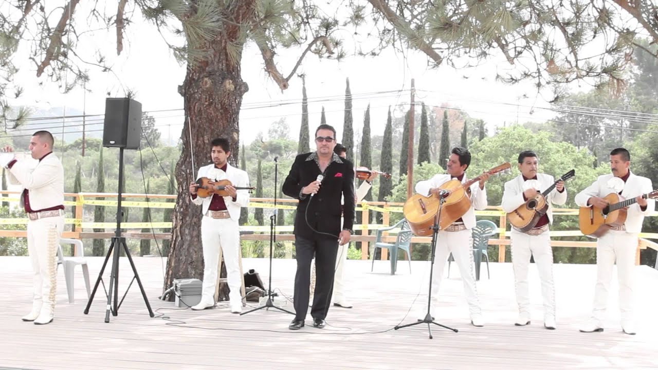 Salvador Padilla - Besame Mucho