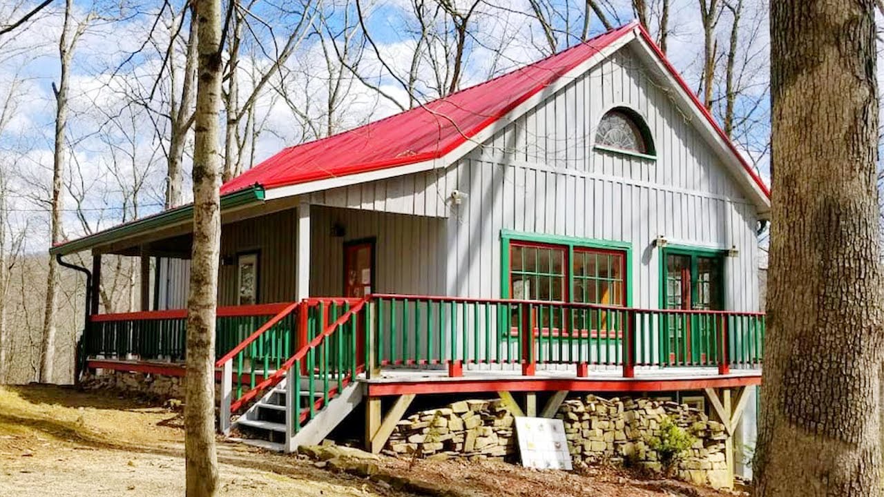 Stunning Beautiful The Dragonfly Hill Cabin House | Lovely Tiny House