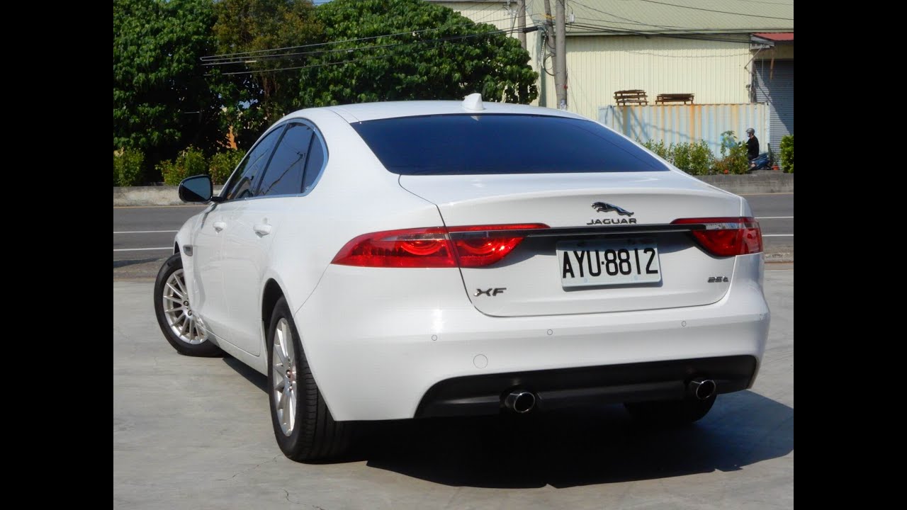 くるま紹介 ジャガー JAGUAR XF 二代目
