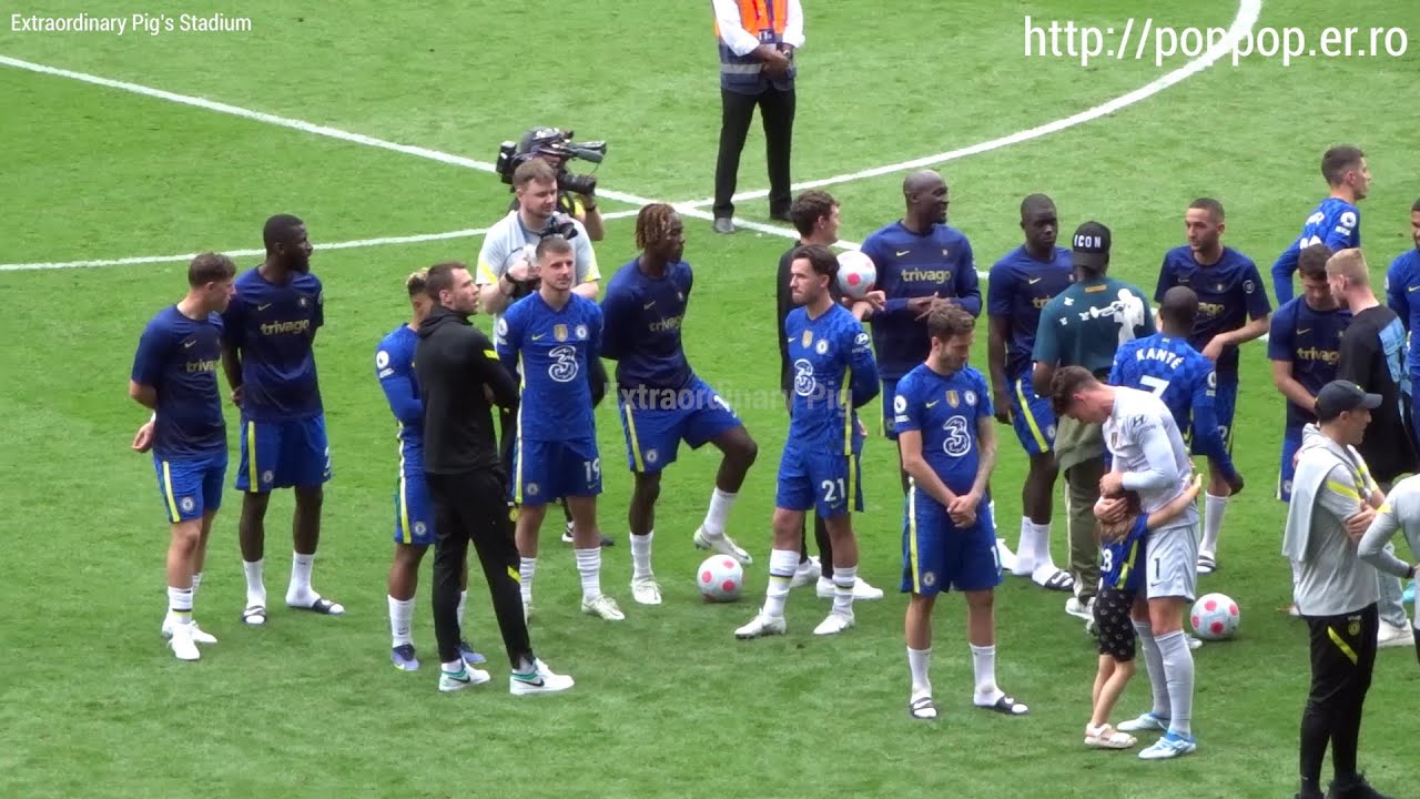 Sweet Kepa hug Azpilicueta's children and his girlfriend 20220522 Chelsea Season Wrap-up