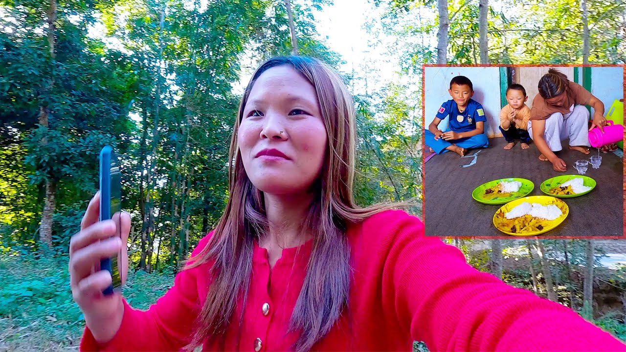 Rita is enjoying time with friend in the village || life in rural Nepal || @rojanRita