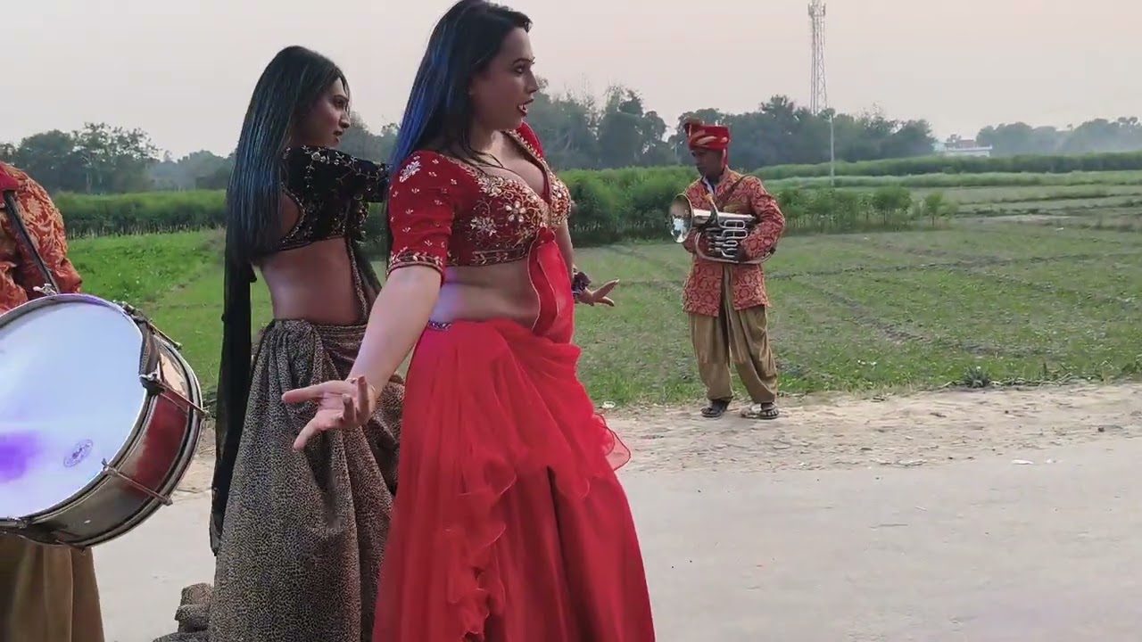 चंद्रशेखर बैंड पार्टीहरपुर मऊ 9918799282