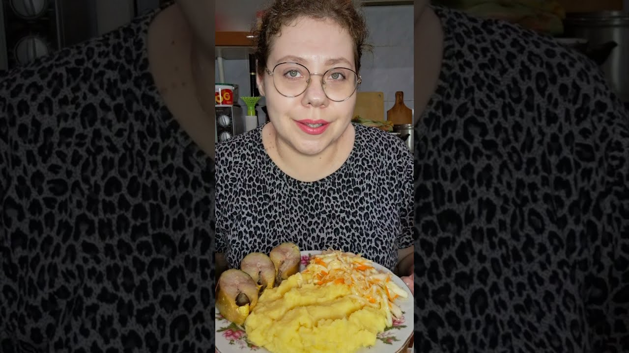 Мукбанг Скумбрия, Пюре, Капусточка