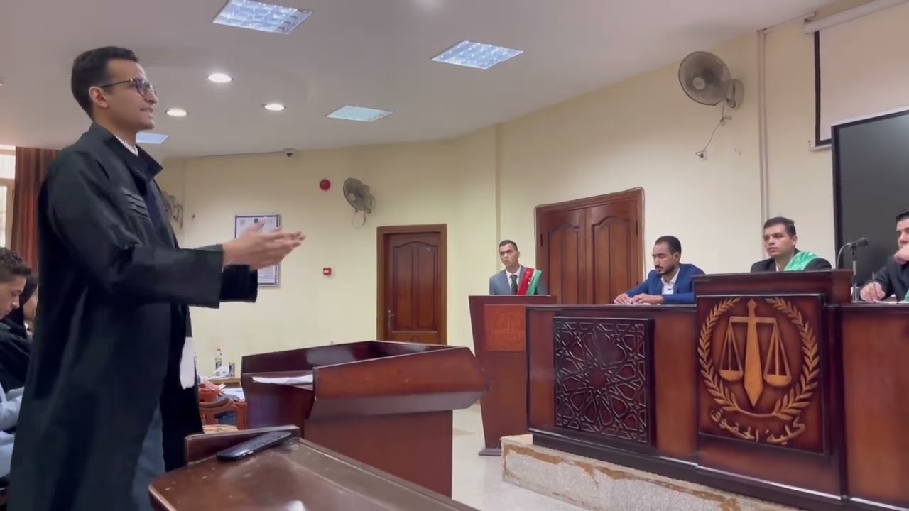 مرافعة بالمحكمة الصورية - في كلية الحقوق جامعة المنصورة