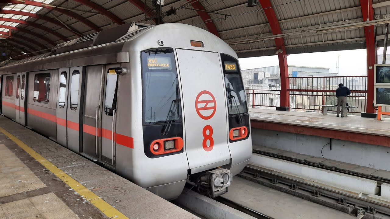 Full Journey from Dilshad Garden to Shaheed Sthal (New Bus Adda) in Red Line Metro