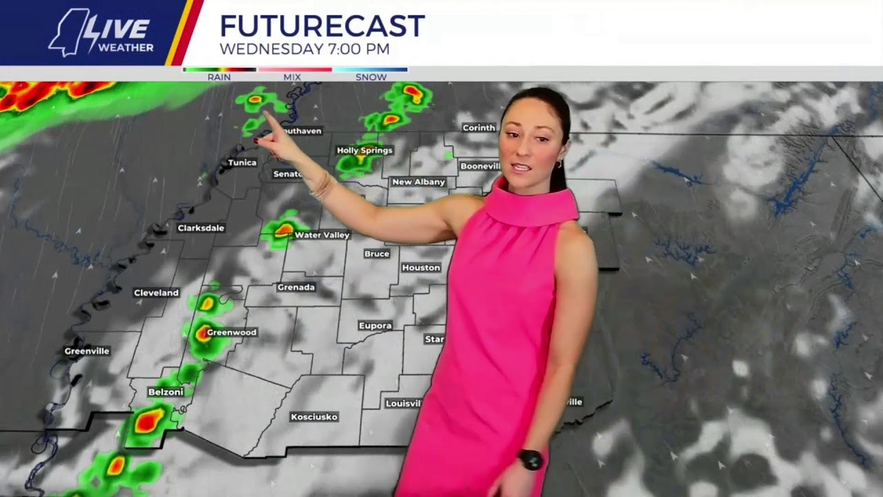 LIVE at 7: Rain mainly stays west... until the weekend. Maggye has the details.