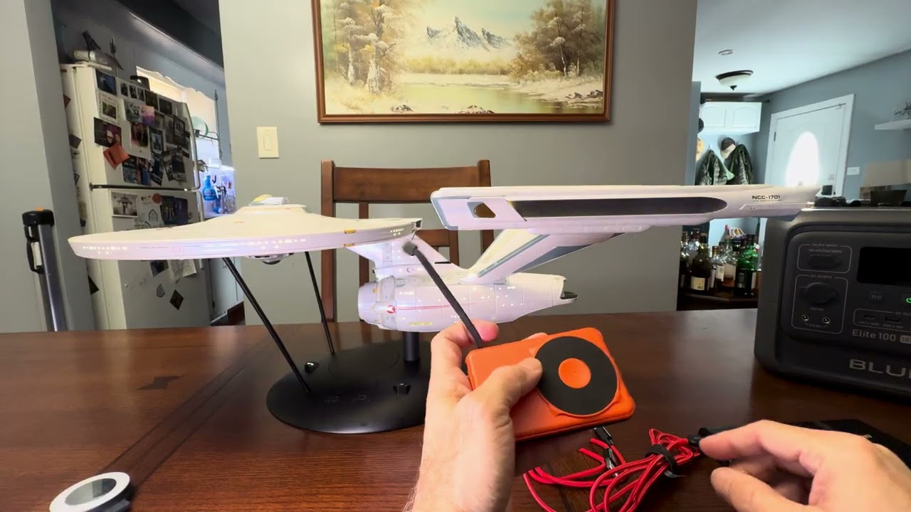Tomy Plus NCC-1701 enterprise￼  USB C to USB C cable versus  USB A TO USB C cables. (Last video ) ￼