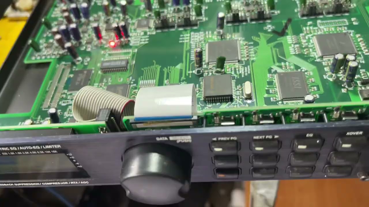 Sửa dbx driverack 260 thi thoảng nổ tiếng 